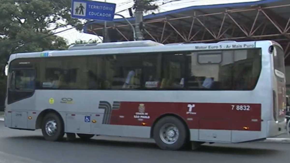 Greve de ônibus que afetou quase 300 mil pessoas em SP é encerrada