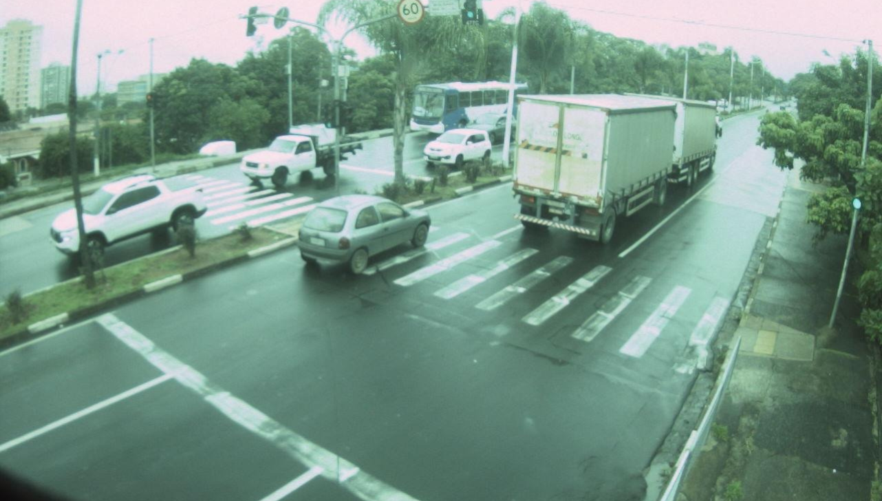 Campinas: autuações de caminhões em áreas restritas dão salto de 231%