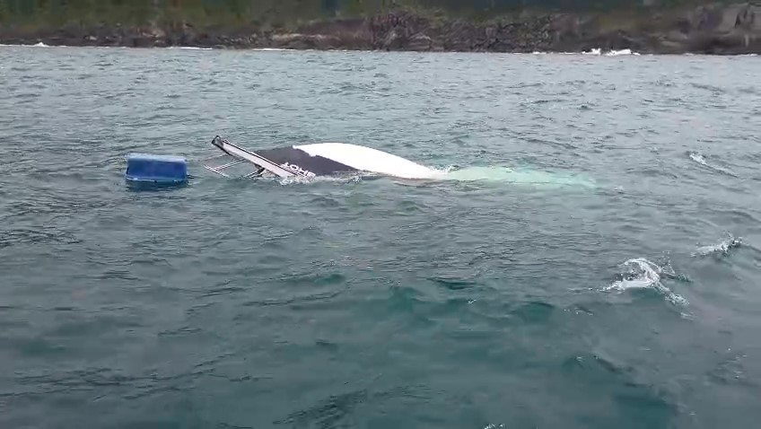 GBMar atende ocorrência de naufrágio em Ilhabela