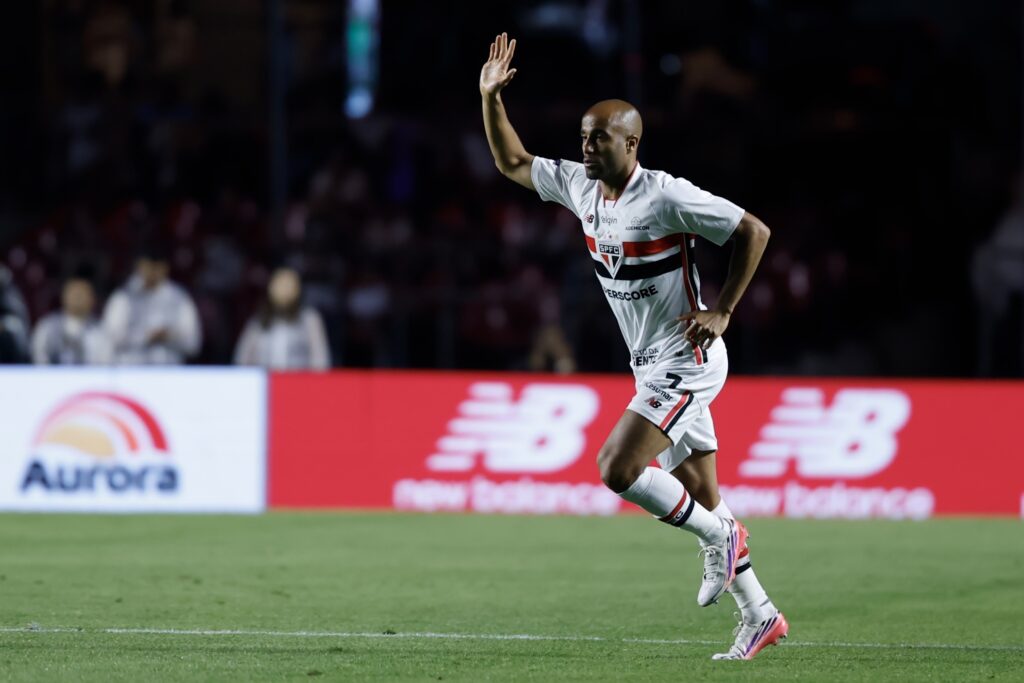 Lucas Moura jogador do Sao Paulo durante partida contra o Vitoria Foto: Marcello Zambrana/AGIF