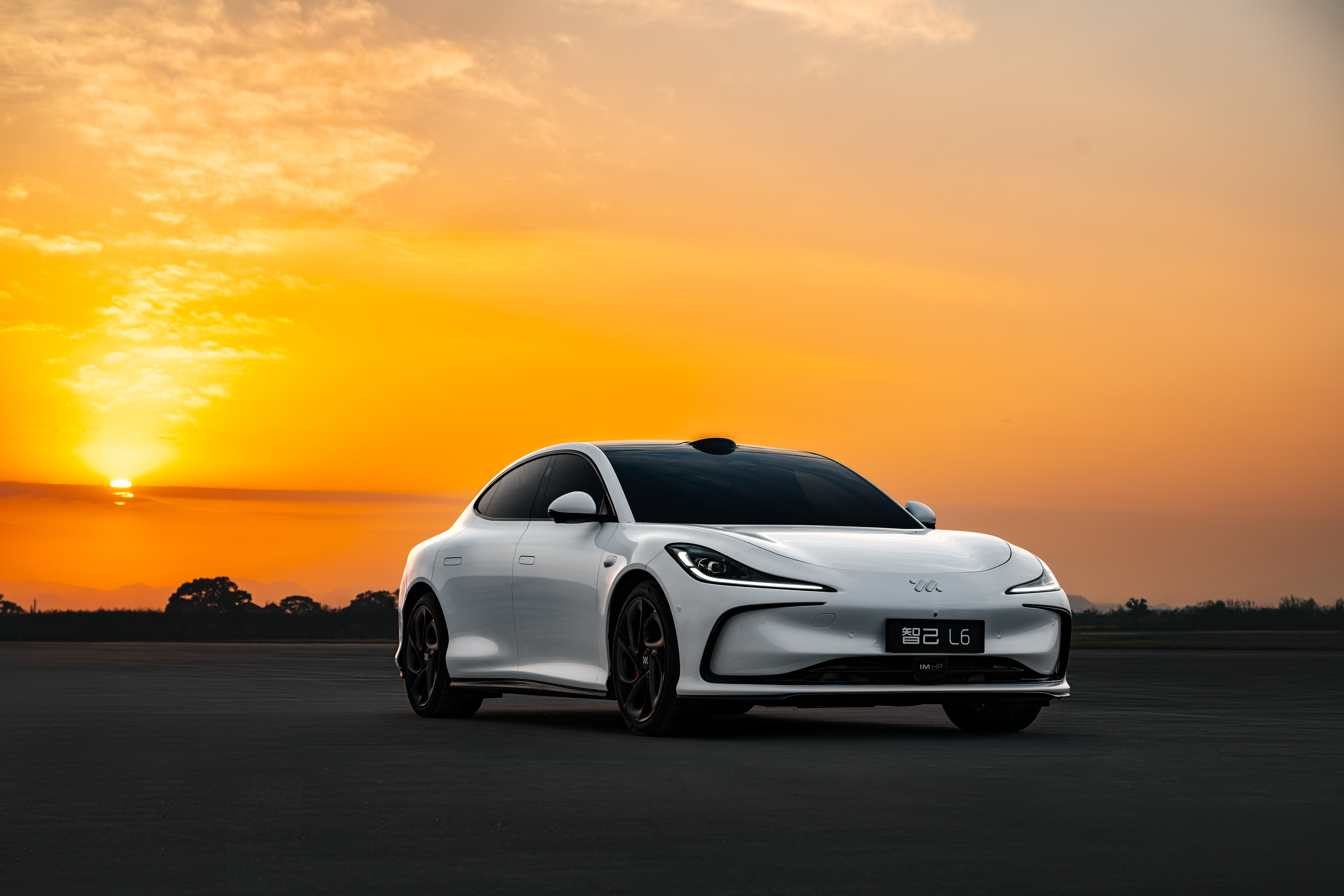 MG IM6 tem 752 cv, visual esportivo e tecnologia para rivalizar com BYD
