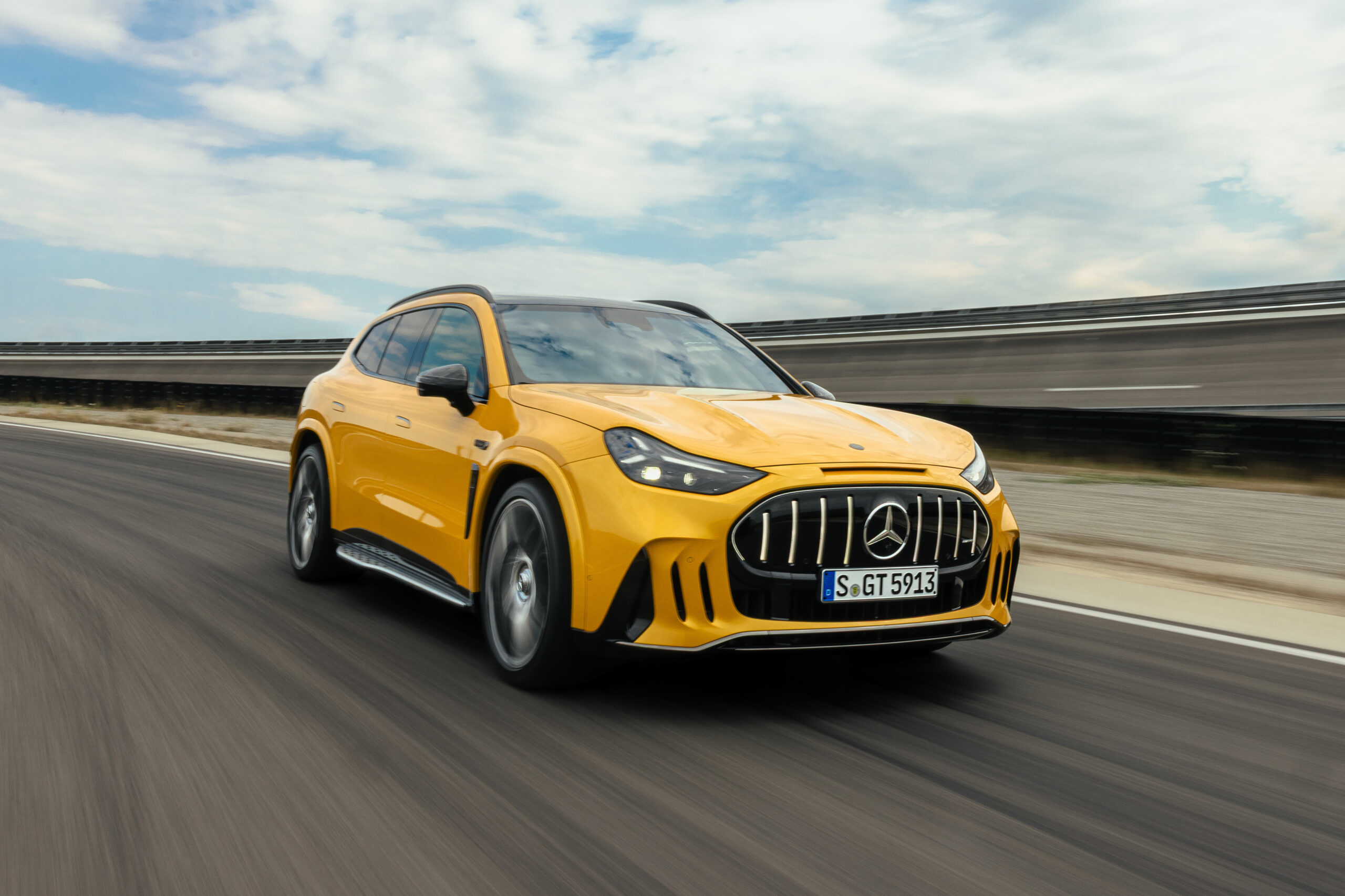 Mercedes-AMG lança SUV elétrico de 1.169 cv que vai de 0 a 100 km/h em 2,7s
