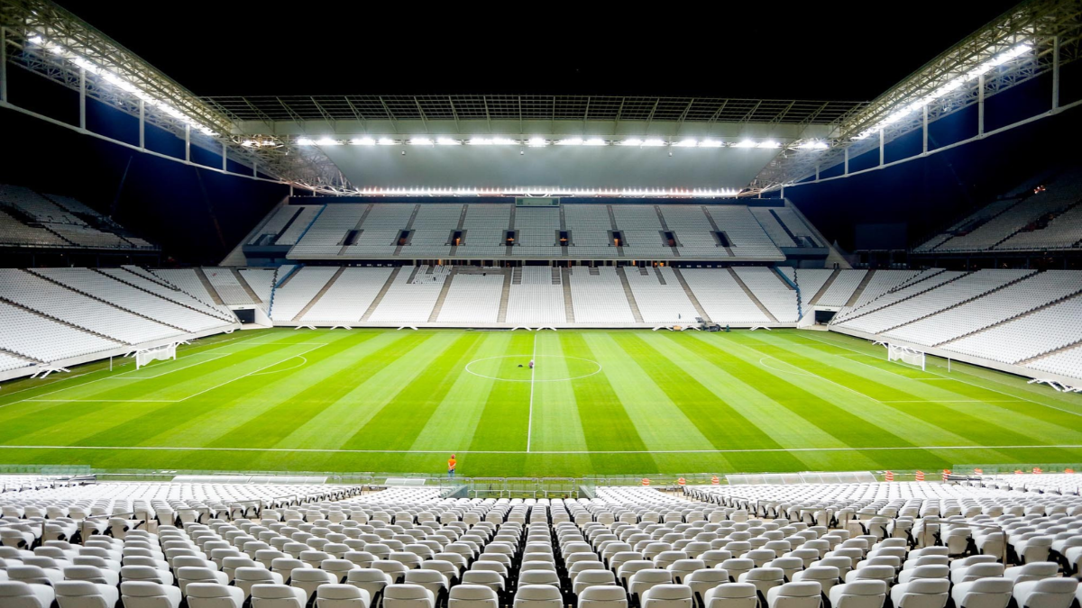 Corinthians x Vitória: veja prováveis escalações para jogo do Brasileirão