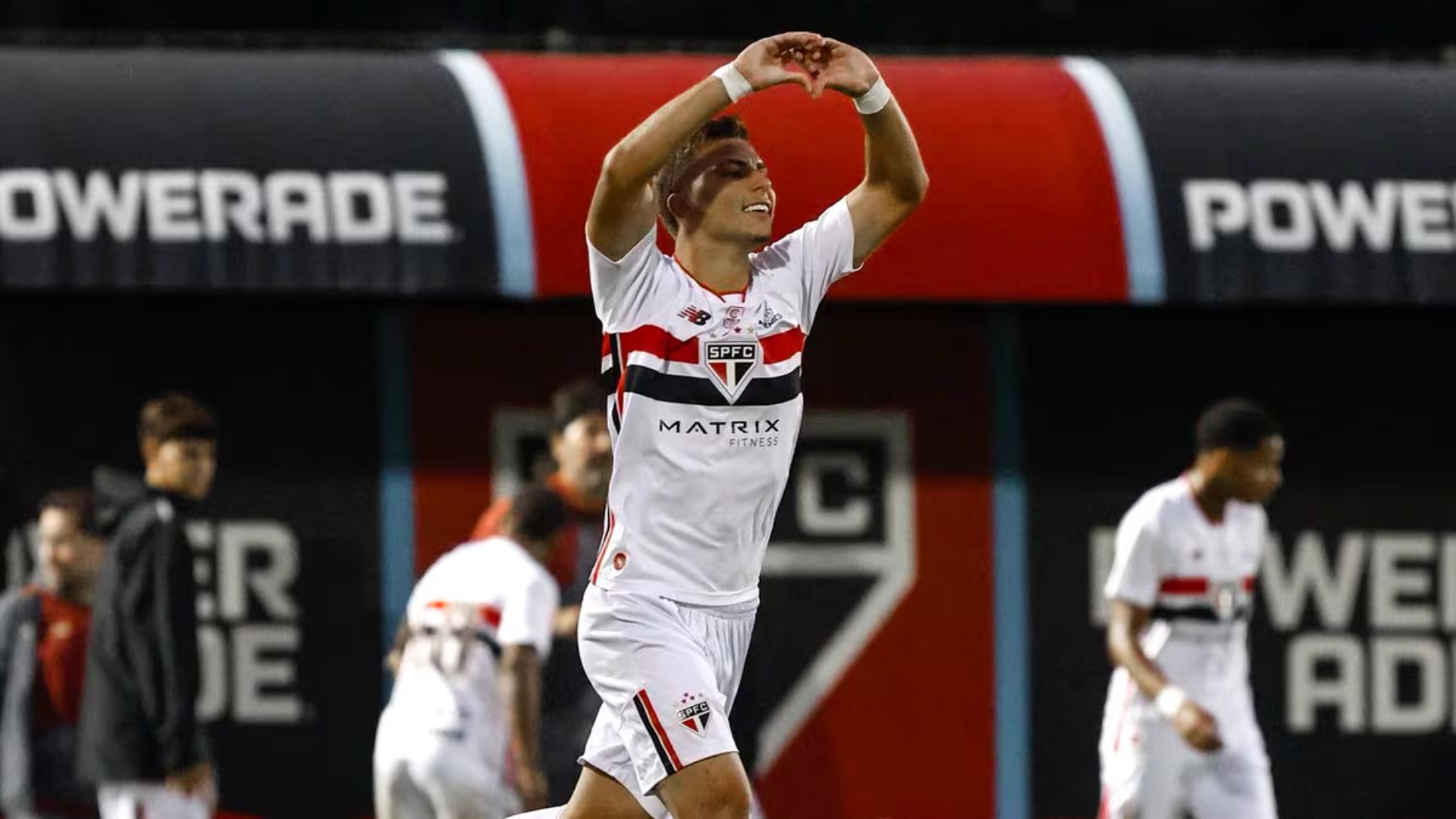 ‘Novo Endrick’? Joia do São Paulo chama atenção de jornal espanhol