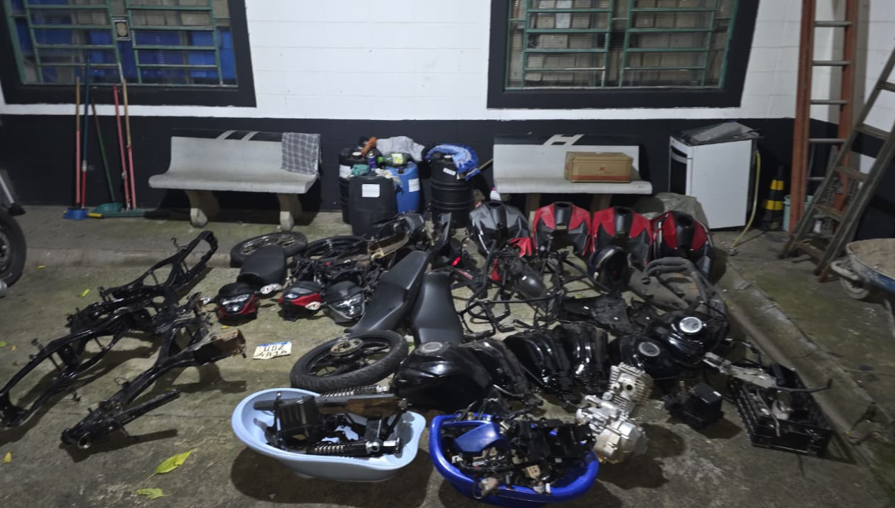PM descobre desmanche clandestino de motos em Hortolândia