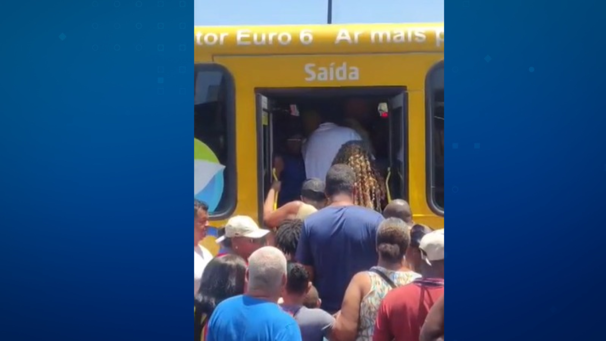 PT aciona Justiça Eleitoral da Bahia para garantir ônibus em Salvador