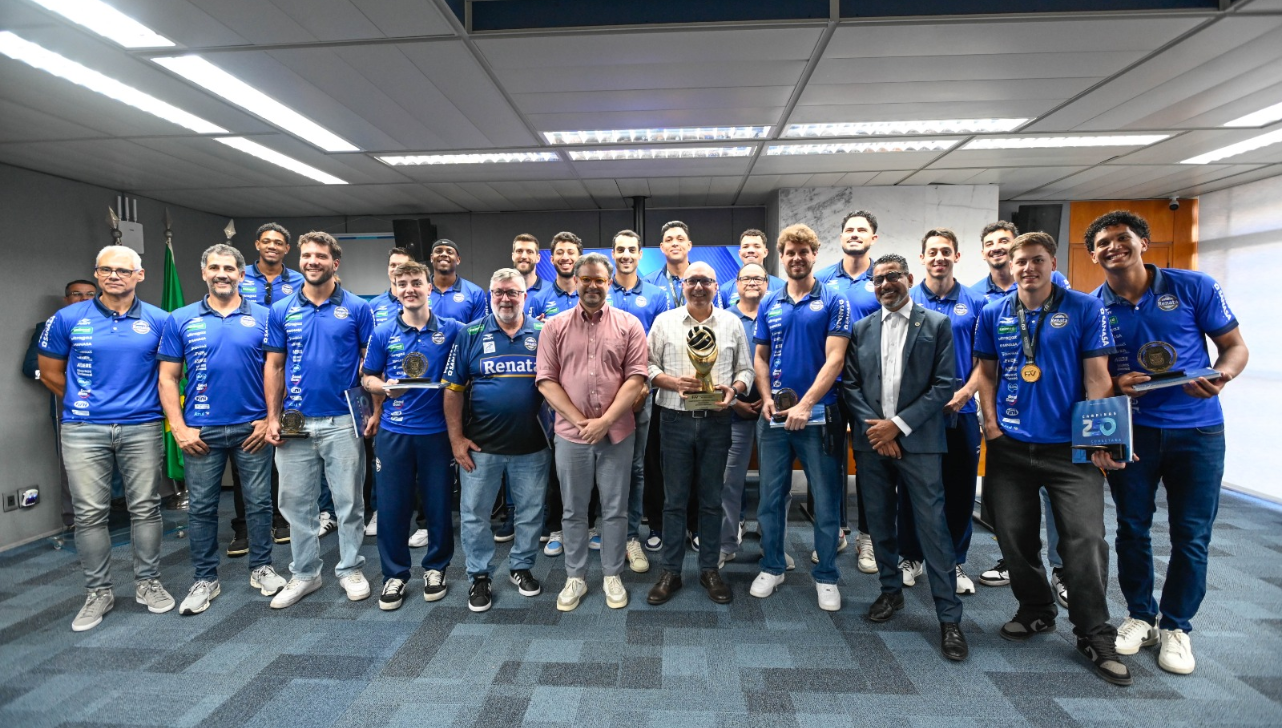 Prefeitura de Campinas recebe campeões paulistas do Vôlei Renata nesta segunda