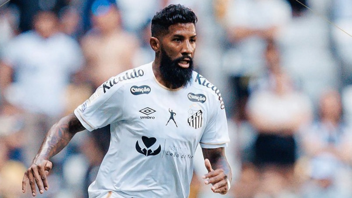Rodinei lamenta fim da sequência positiva do Santos: 'Total desatenção'