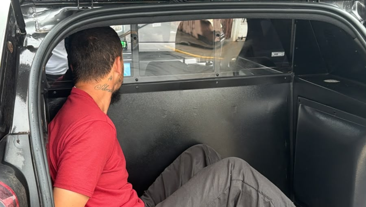 Homem é preso após confessar estupro à esposa em Rio das Pedras