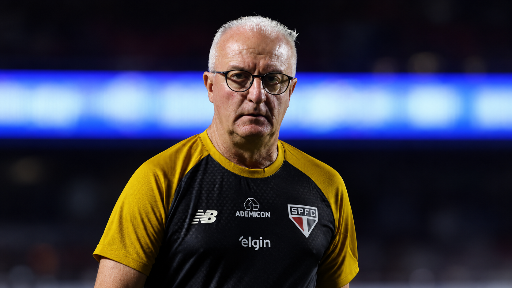 Dorival prega união, mas deixa futuro no São Paulo em aberto