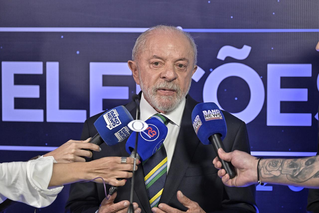 Lula diz esperar 'aula de 'civilidade' em debate: 'Vim discutir o Brasil'