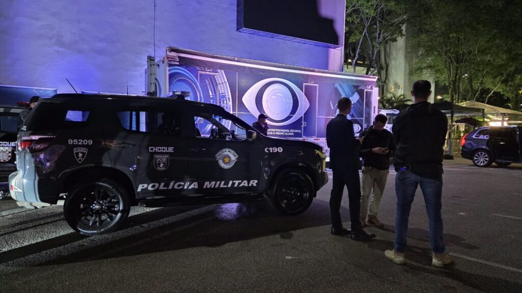 Pacote suspeito é encontrado na sede da Band após debate