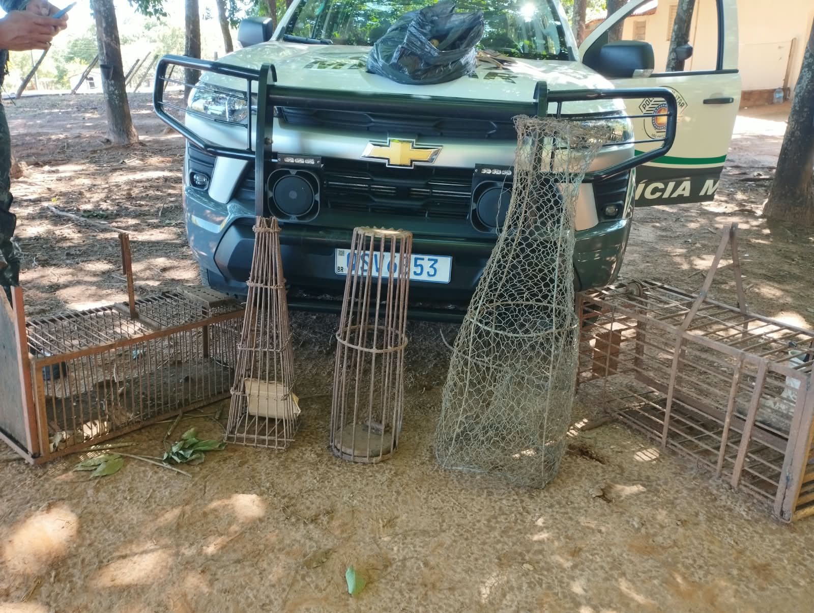 Polícia Ambiental apreende 4,7 kg de carne de jacaré em Mirassolândia