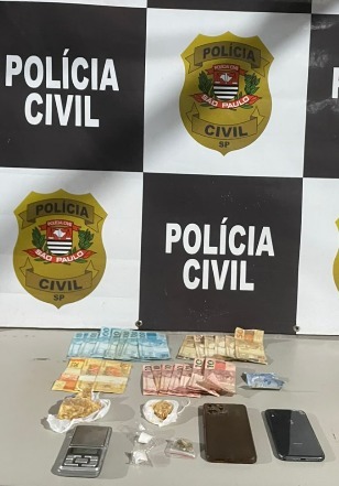Polícia prende dois homens suspeitos de tráfico de drogas em Tarumã
