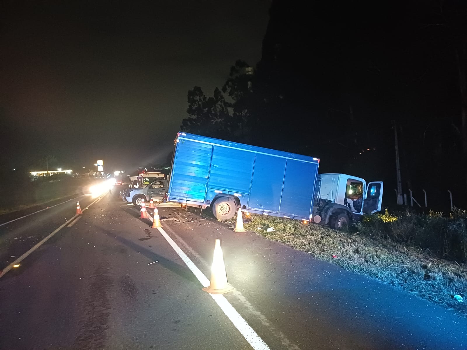 Motorista morre em acidente entre carro e caminhão na BR-277, em Guarapuava
