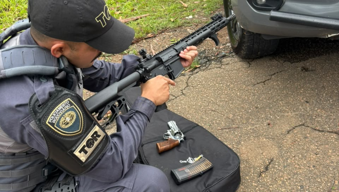 Polícia Rodoviária apreende fuzil e revólver roubados na SP-324, em Campinas