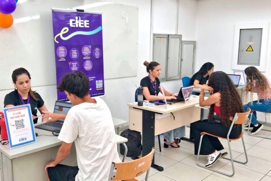 CIEE oferece mais de 100 vagas de estágio nesta quarta-feira (21)