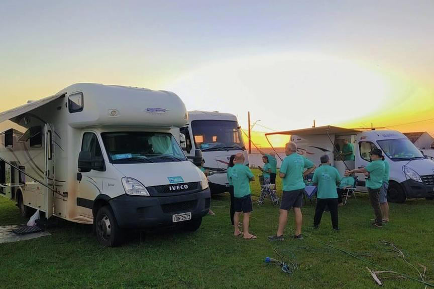 Caravana com 20 motorhomes passa por 10 cidades do Paraná; veja roteiro
