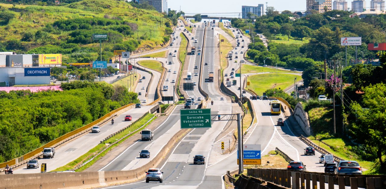 Feriado deve levar 1,3 milhão de veículos às rodovias da região de Sorocaba
