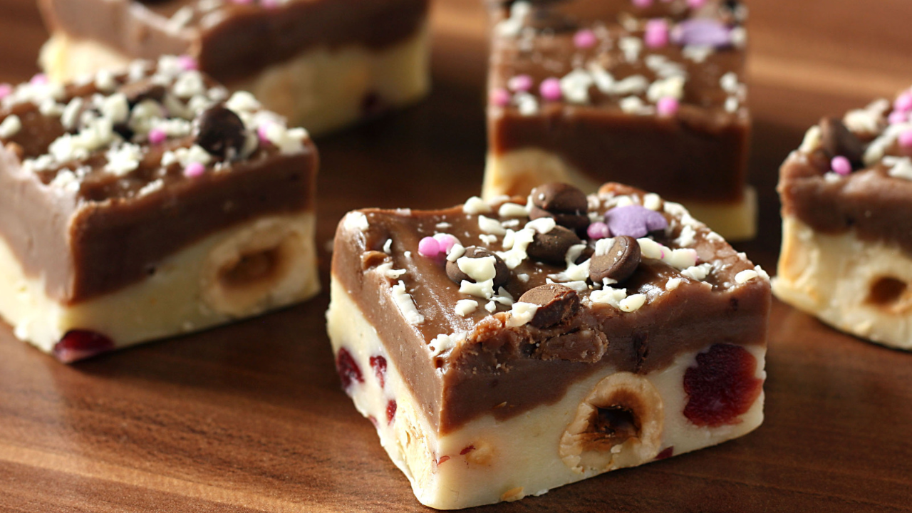 Fudge de chocolate com cranberry pode durar até 3 meses no freezer