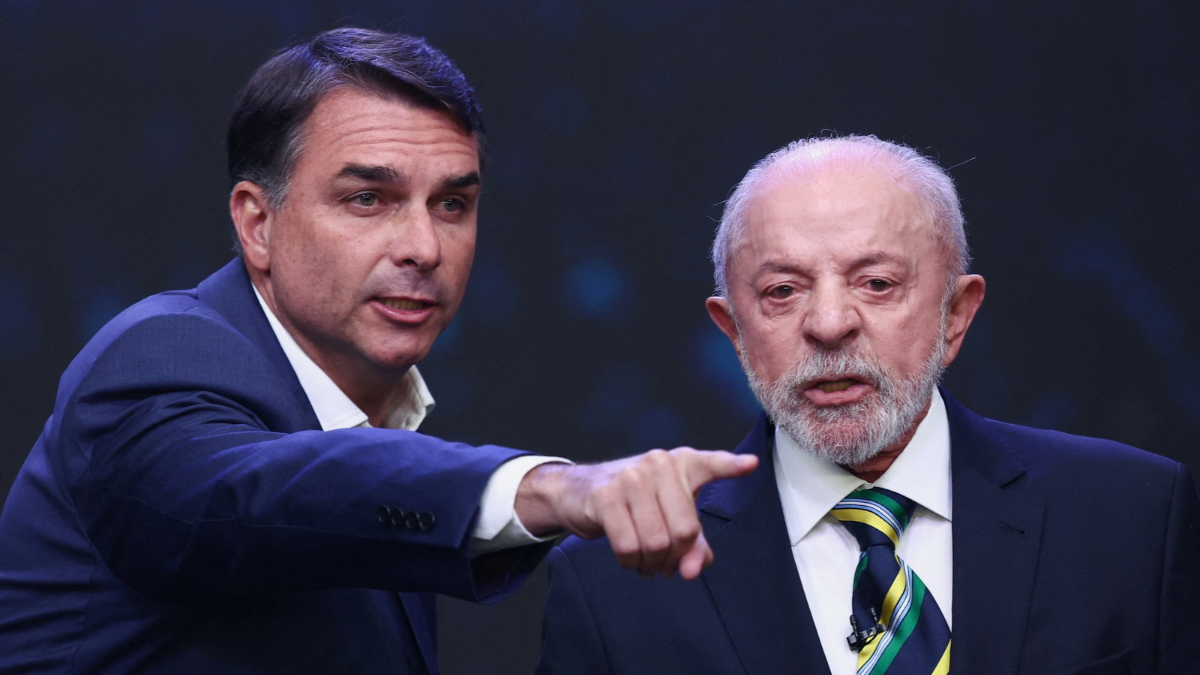 Flávio x Lula: imprensa internacional vê debate vazio e cheio de ataques