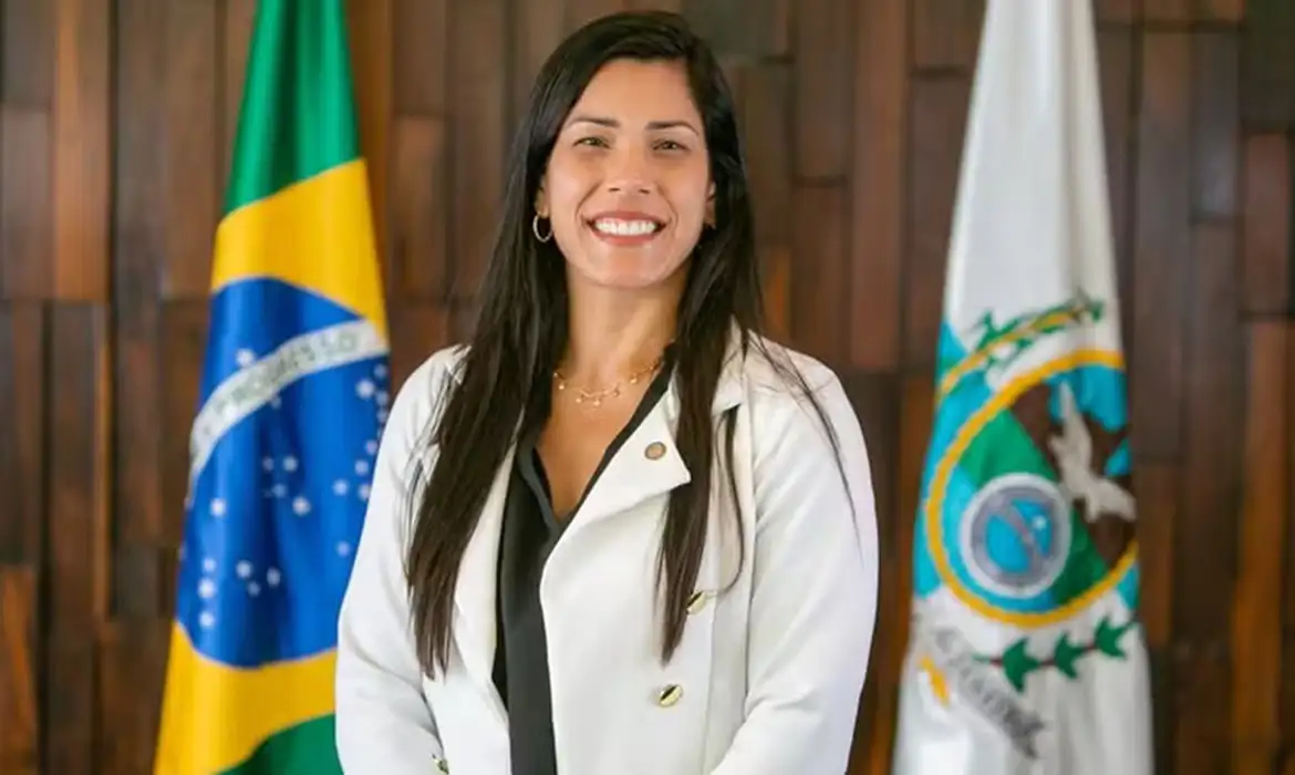 MPT pede condenação da deputada Índia Armelau (PL) por assédio eleitoral