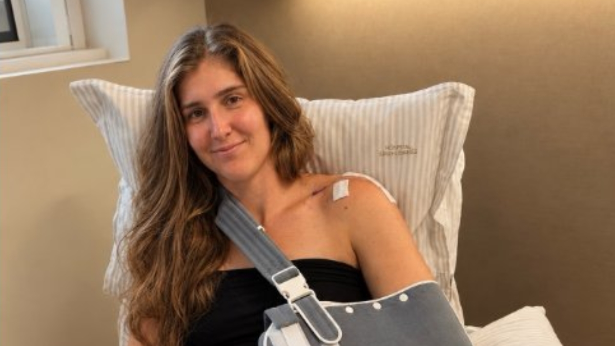 Bia Haddad inicia recuperação após cirurgia no ombro; veja prazo de retorno
