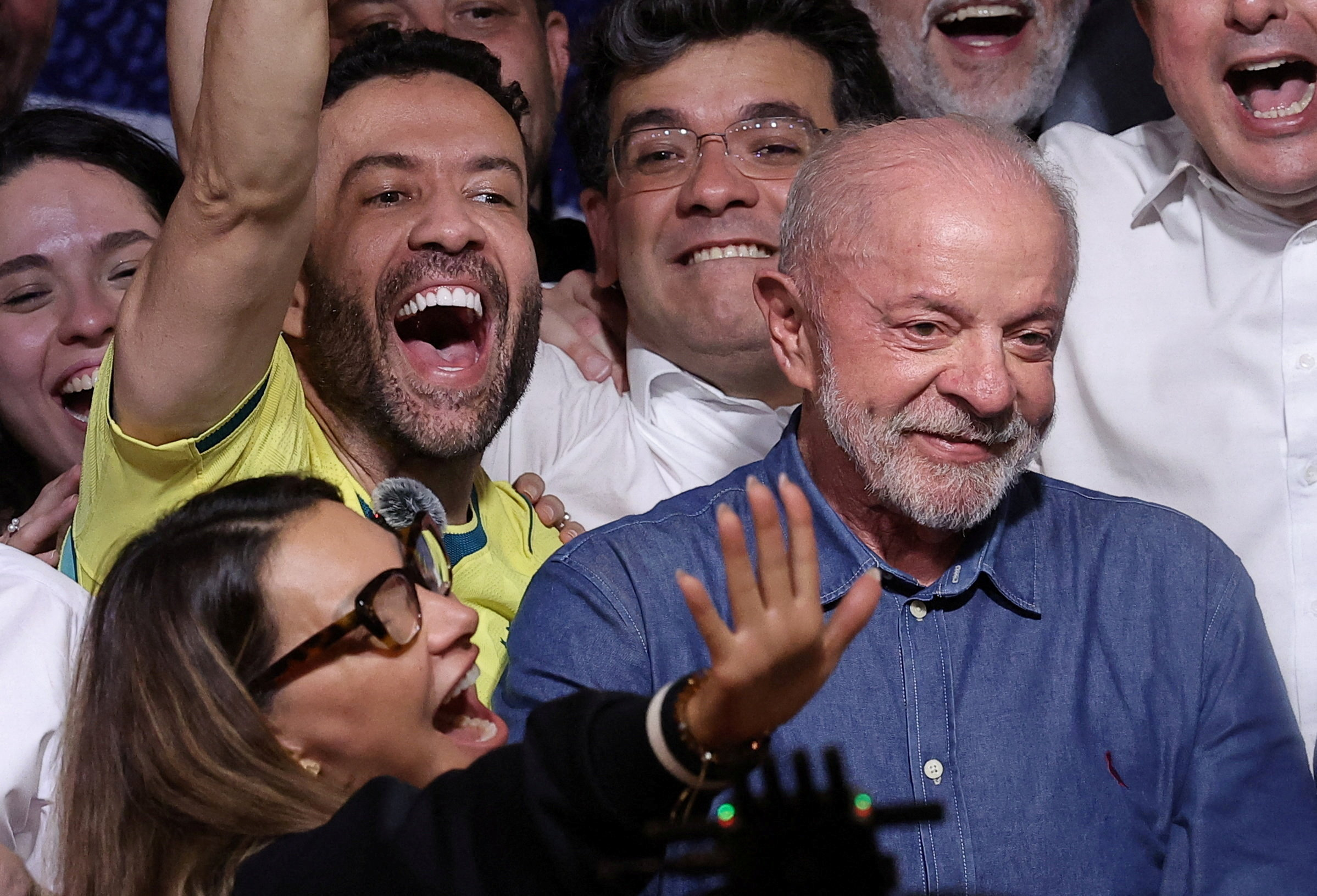 Lula recebeu mais votos contra Flávio do que em comparação a Jair em 2022