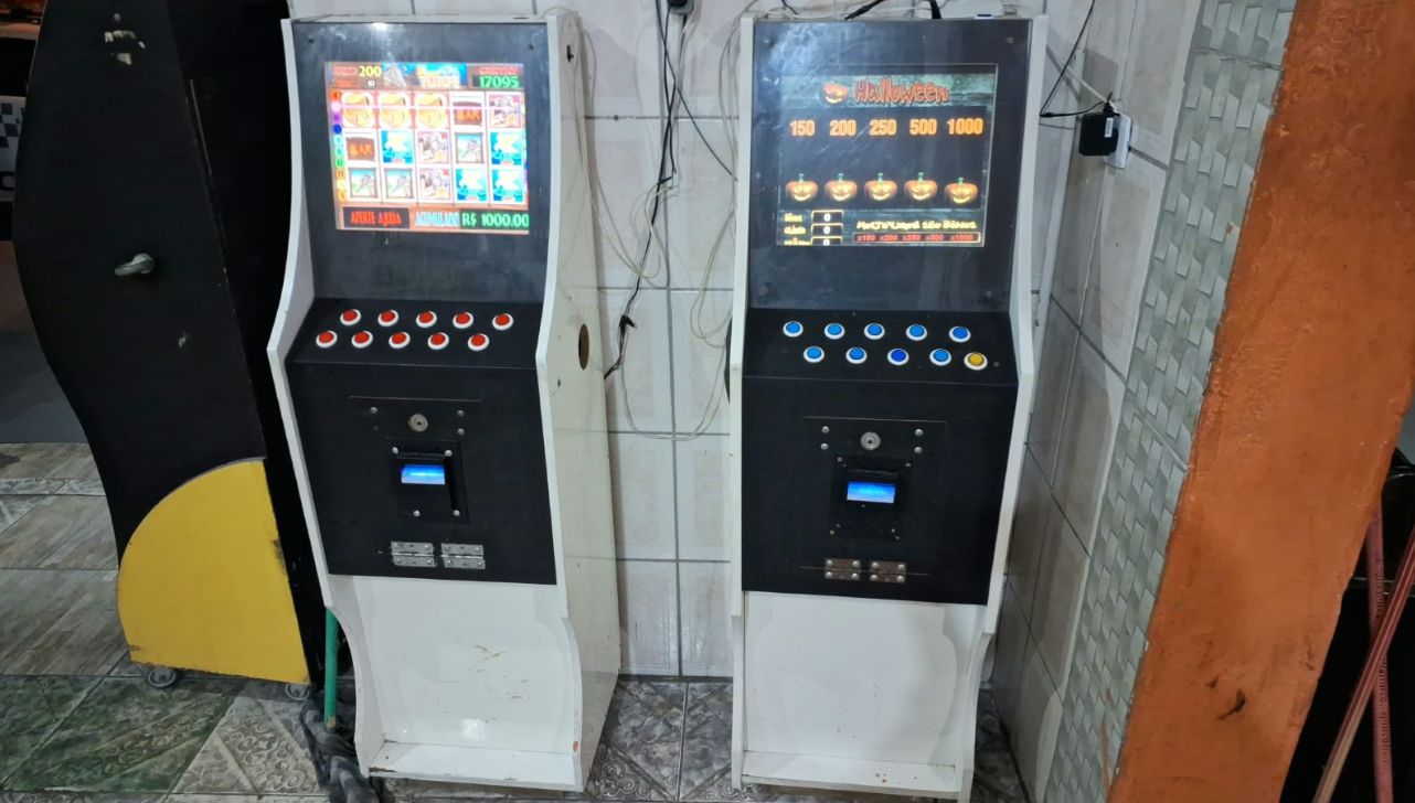 Operação Fecha Bar apreende três caça-níqueis em Limeira