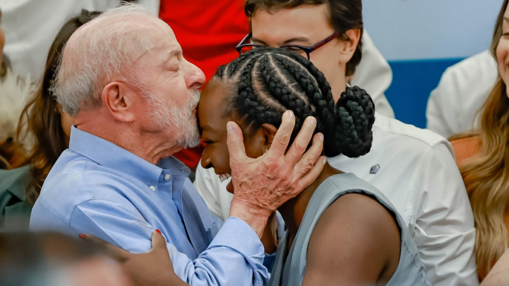 Ana Elisa em encontro com Lula em Brasília