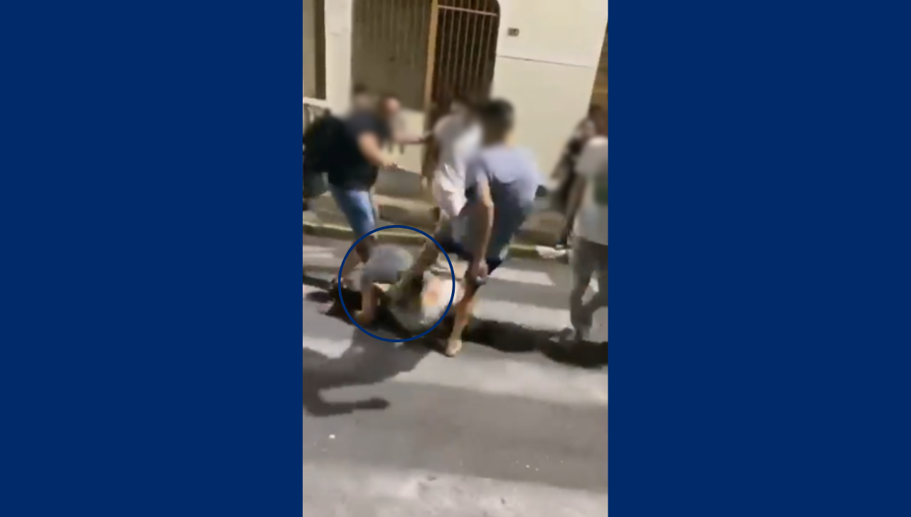 Homem é agredido por alunos após tentar defender amigo da filha