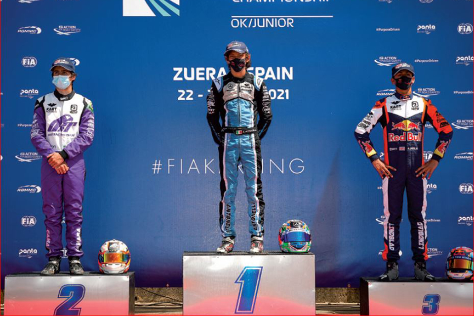 Kimi Antonelli, Rafael Câmara e Arvid Lindblad no kart