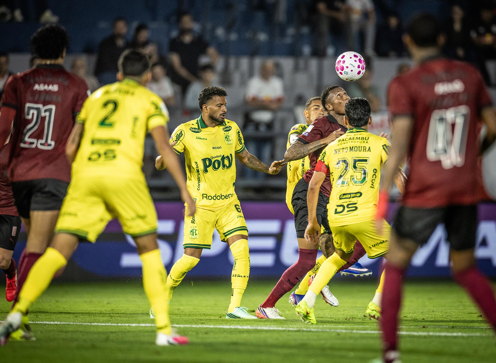 Com um a menos, Mirassol busca empate com RB Bragantino e segue fora do Z4