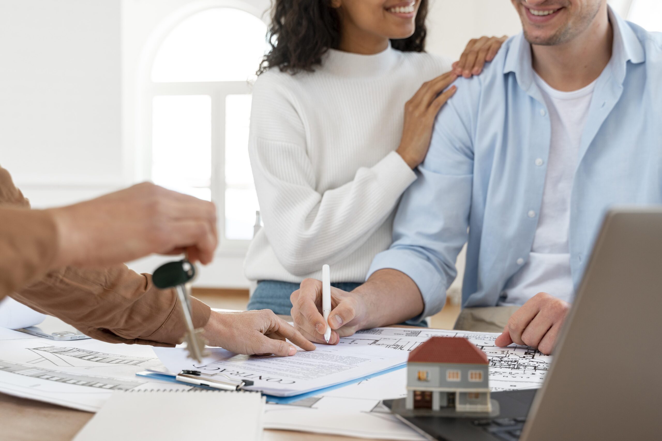 Diminuição dos juros e consórcio imobiliário: como a Selic afeta a escolha
