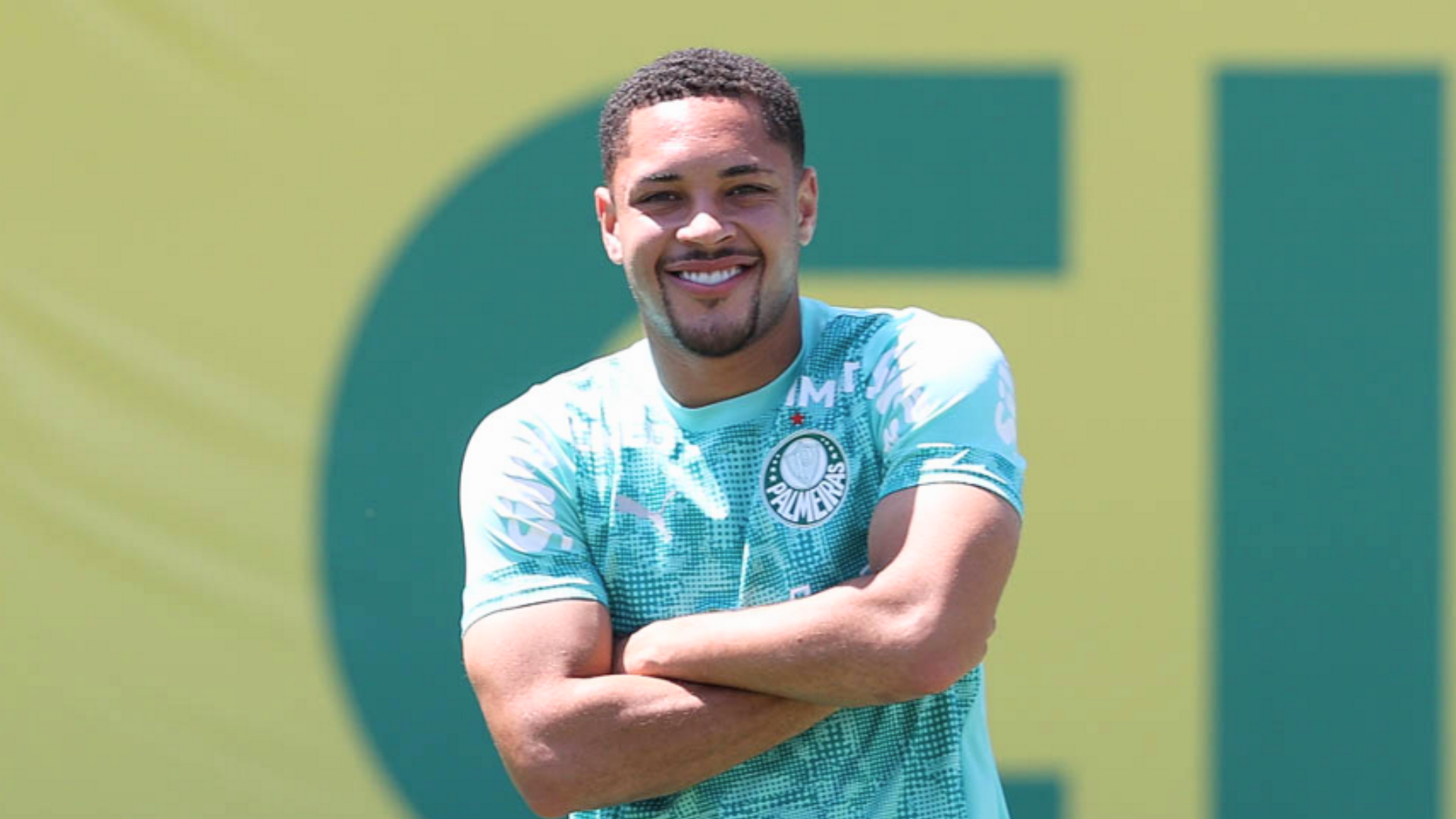 Vitor Roque não treina e aumenta dúvidas no Palmeiras contra o Fluminense
